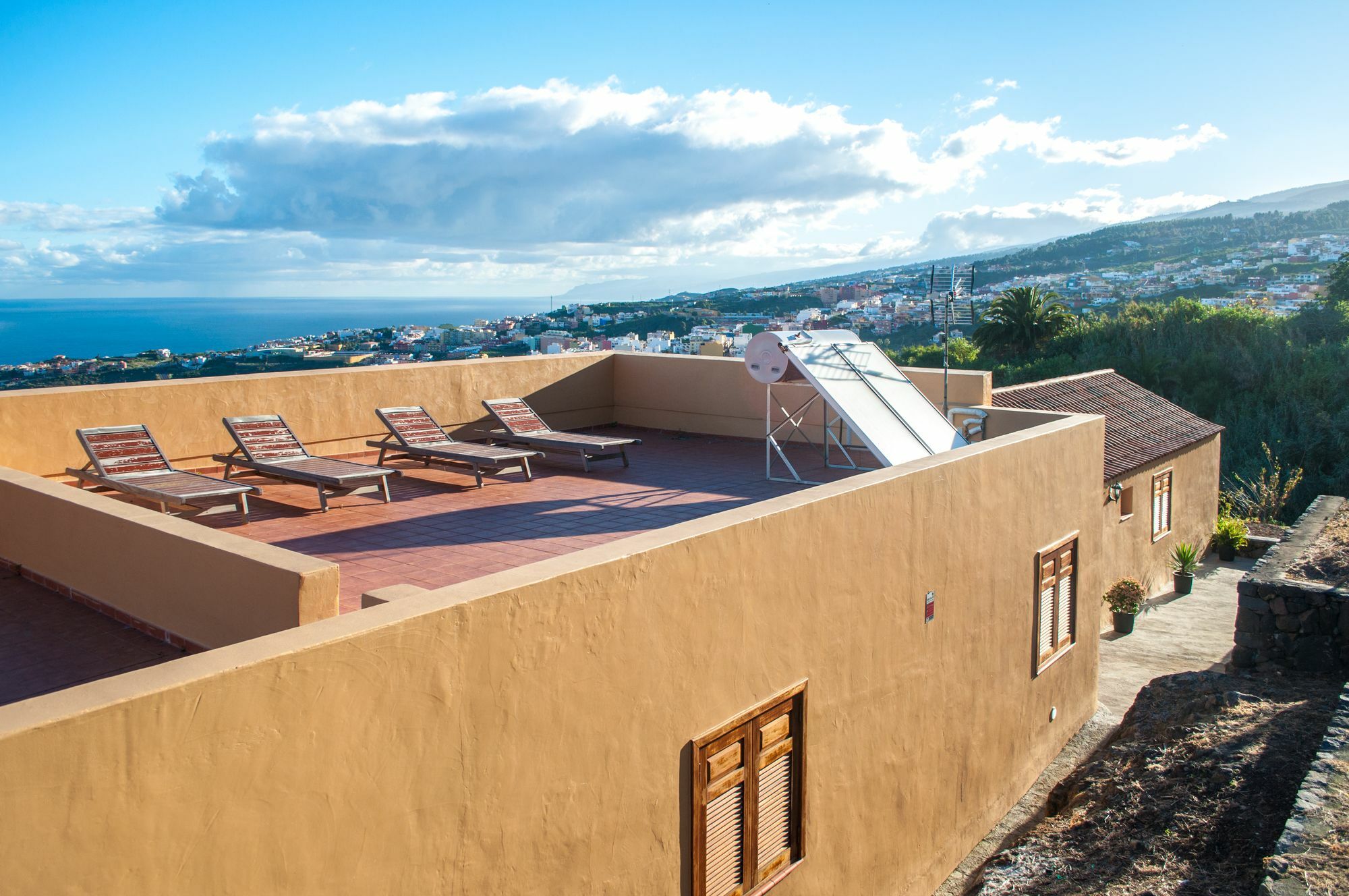 Apartamentos Rural Los Charcos 이코드레로스비노스 외부 사진